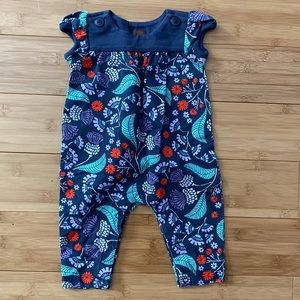 Tea size 0-3 months romper